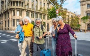 viatges en grup per a gent gran amb guia professional